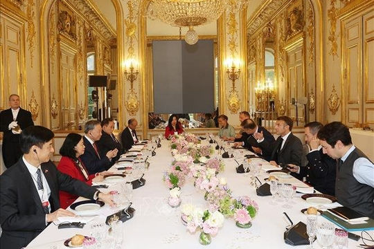 Tuyên bố chung về việc nâng cấp quan hệ lên Đối tác chiến lược toàn diện giữa Việt Nam, Pháp