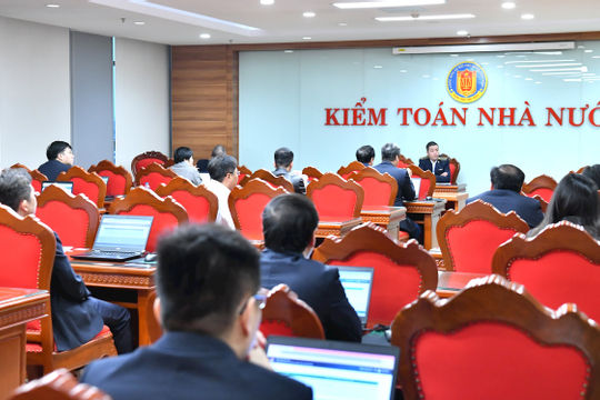 Thẩm định tài liệu và ngân hàng câu hỏi đánh giá việc cập nhật kiến thức kiểm toán