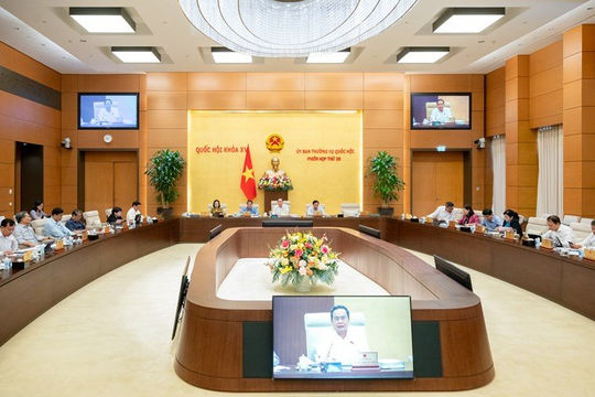 GDP năm 2024 ước đạt 6,8-7%, Việt Nam thuộc nhóm ít các nước tăng trưởng cao 