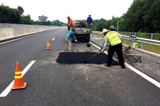 Giải ngân vốn bảo trì đường bộ mới đạt 59% Giải ngân vốn bảo trì đường bộ mới đạt 59%