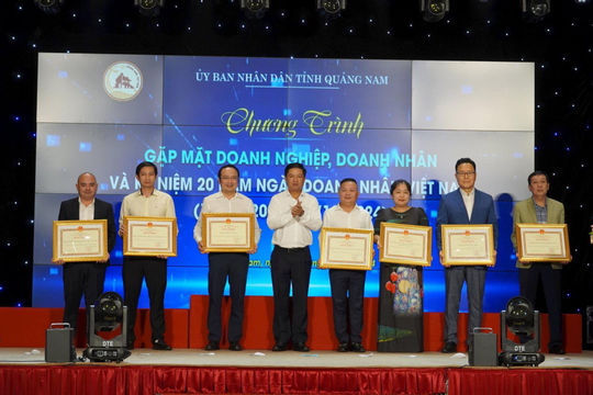 Quảng Nam: Vinh danh 61 doanh nghiệp, doanh nhân tiêu biểu