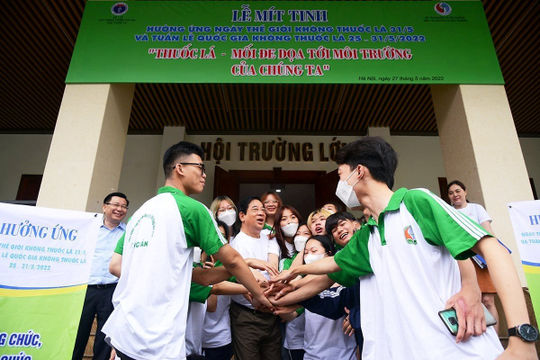 Tuổi trẻ Trường Đại học Tài nguyên và Môi trường tích cực trong phòng chống tác hại thuốc lá