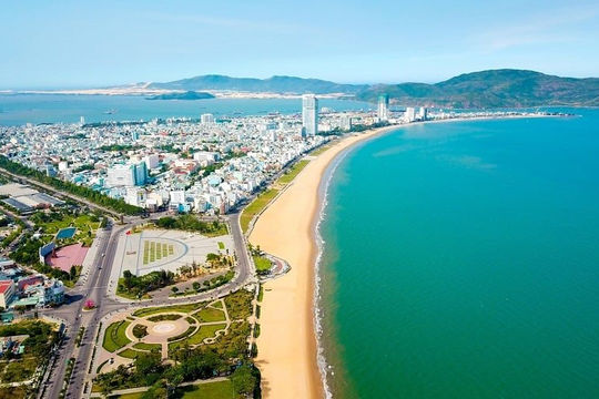 Xây dựng Quy Nhơn trở thành thành phố thanh bình, hạnh phúc, đáng sống Xây dựng Quy Nhơn trở thành thành phố thanh bình, hạnh phúc, đáng sống