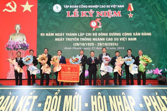 95 năm trưởng thành vững mạnh của ngành cao su Việt Nam
