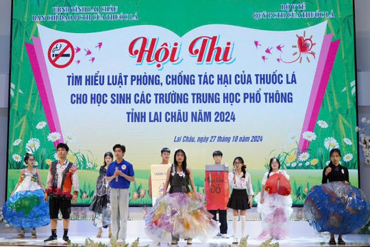 Học sinh Trung học phổ thông tỉnh Lai Châu tìm hiểu Luật Phòng, chống tác hại của thuốc lá