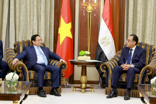 Việt Nam - Ai Cập nhất trí thúc đẩy đàm phán các hiệp định tạo khung pháp lý quan hệ thương mại hai nước Việt Nam - Ai Cập nhất trí thúc đẩy đàm phán các hiệp định tạo khung pháp lý quan hệ thương mại hai nước