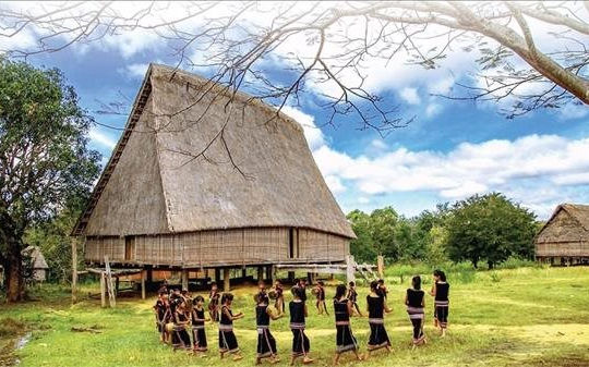 Phát triển hành lang kinh tế Tây Nguyên - Đông Nam Bộ và khu vực Nam Trung Bộ, Trung Trung Bộ