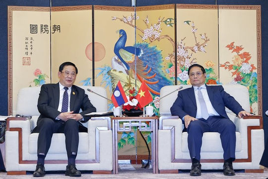 Việt Nam - Lào tiếp tục tạo đột phá trong hợp tác kinh tế, thương mại