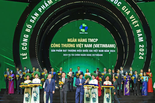 VietinBank lần thứ 8 liên tiếp được vinh danh Thương hiệu Quốc gia Việt Nam 