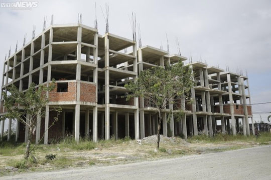 Tập trung giải quyết dứt điểm các dự án tồn đọng, dừng thi công