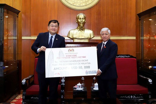 Chính phủ Malaysia hỗ trợ các tỉnh miền Bắc 50.000 USD khắc phục hậu quả cơn bão số 3 Chính phủ Malaysia hỗ trợ các tỉnh miền Bắc 50.000 USD khắc phục hậu quả cơn bão số 3