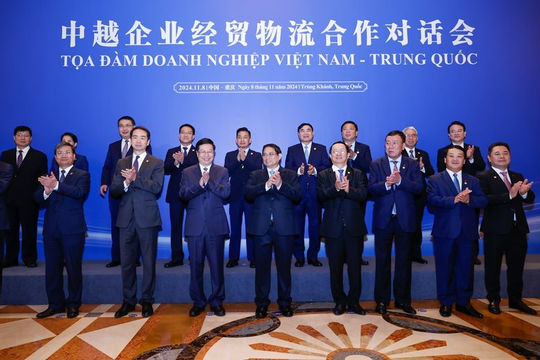 Các doanh nghiệp đẩy mạnh hợp tác đầu tư, kết nối hai nền kinh tế Việt Nam - Trung Quốc Các doanh nghiệp đẩy mạnh hợp tác đầu tư, kết nối hai nền kinh tế Việt Nam - Trung Quốc