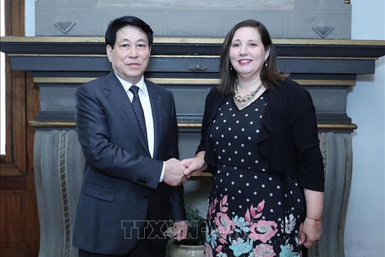 Chủ tịch nước Lương Cường tiếp Chủ tịch Đảng Xã hội Chile