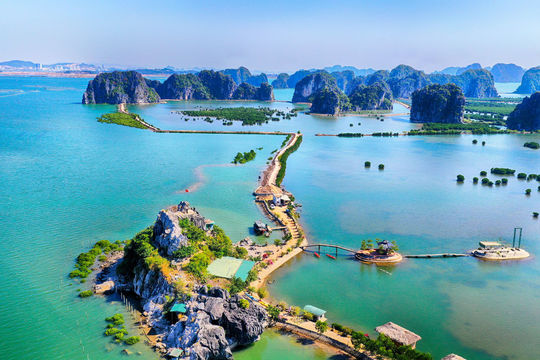 Du lịch Quảng Ninh tăng tốc hoàn thành mục tiêu năm 2024 Du lịch Quảng Ninh tăng tốc hoàn thành mục tiêu năm 2024