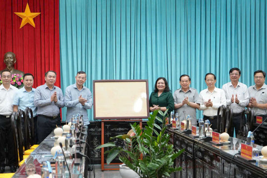 Tổng Kiểm toán nhà nước Ngô Văn Tuấn làm việc với tỉnh Bến Tre Tổng Kiểm toán nhà nước Ngô Văn Tuấn làm việc với tỉnh Bến Tre
