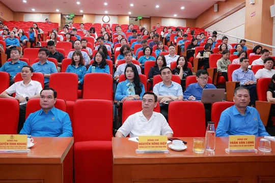 Tập huấn nghiệp vụ về xử lý đơn khiếu nại, tố cáo và công tác tiếp công dân cho cán bộ công đoàn