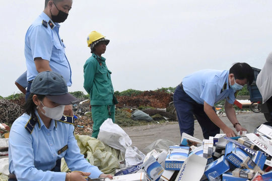 Kịp thời phát hiện, ngăn chặn buôn lậu, gian lận thương mại dịp Tết Nguyên đán Ất Tỵ 2025