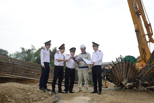 Quản lý nợ công hiệu quả giúp tăng uy tín tài chính quốc gia Quản lý nợ công hiệu quả giúp tăng uy tín tài chính quốc gia