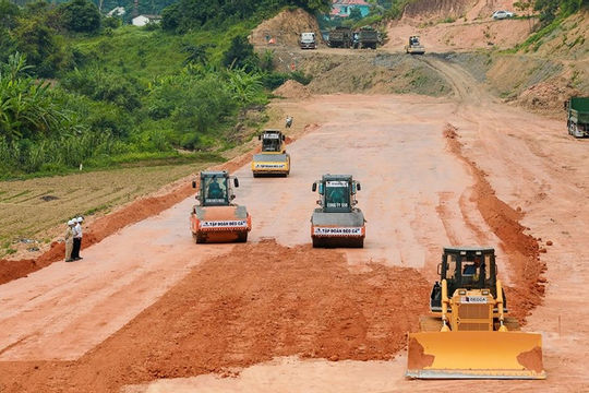 Lạng Sơn đẩy nhanh tiến độ thực hiện các dự án trọng điểm Lạng Sơn đẩy nhanh tiến độ thực hiện các dự án trọng điểm