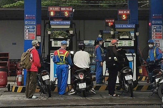 Đẩy mạnh giải pháp tự động dữ liệu hóa đơn điện tử từ cửa hàng xăng dầu đến cơ quan thuế Tiền Giang