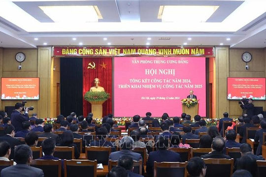 Tổng Bí thư: Xây dựng Văn phòng Trung ương Đảng là cơ quan mẫu mực của Đảng trong mọi lĩnh vực công tác