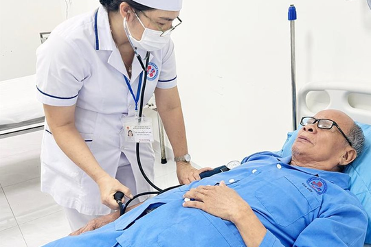 Quảng Ngãi ban hành nhiều nghị quyết đảm bảo an sinh xã hội  Quảng Ngãi ban hành nhiều nghị quyết đảm bảo an sinh xã hội