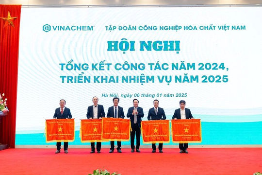 Vinachem tự tin chuyển mình, sẵn sàng tiến bước trong năm 2025 