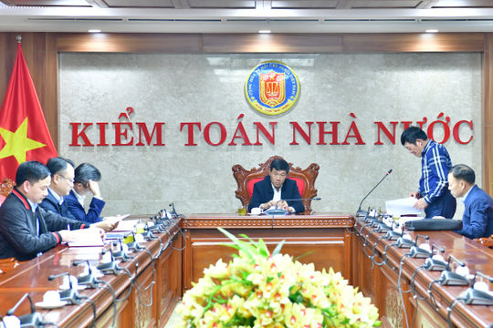 Họp Hội đồng xét nâng bậc lương trước thời hạn của Kiểm toán nhà nước