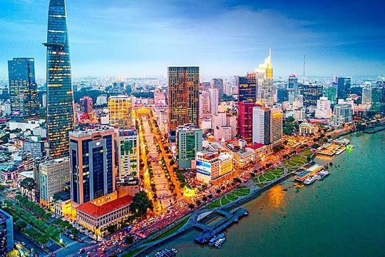 Tận dụng cơ hội, hoá giải thách thức để nền kinh tế “cất cánh” Tận dụng cơ hội, hoá giải thách thức để nền kinh tế “cất cánh”