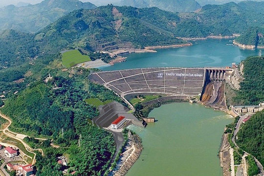 Hòa Bình đạt số thu ngân sách nhà nước cao nhất từ trước đến nay Hòa Bình đạt số thu ngân sách nhà nước cao nhất từ trước đến nay