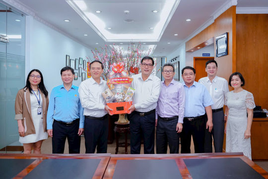 Tập đoàn Hóa chất Việt Nam thăm và chúc Tết các doanh nghiệp khu vực phía Nam