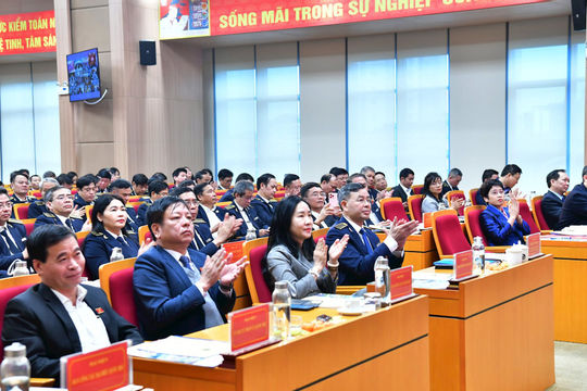 Nỗ lực, quyết tâm thực hiện nhiệm vụ chính trị quan trọng