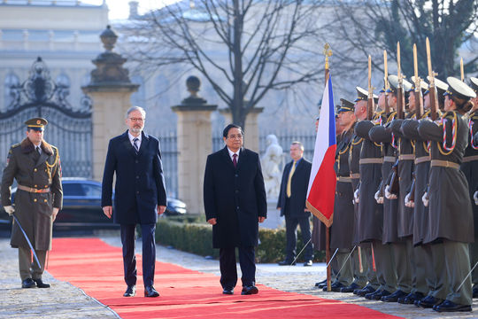 Thủ tướng Cộng hòa Czech chủ trì lễ đón trọng thể Thủ tướng Phạm Minh Chính