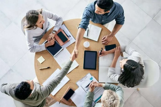 Hoạt động sáp nhập, chuyển nhượng được kỳ vọng tăng trưởng mạnh nhờ các thỏa thuận lớn