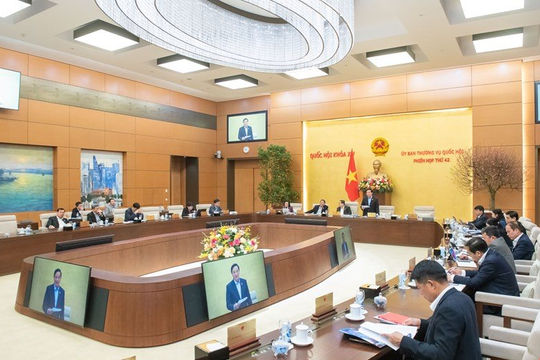 Minh bạch, công khai trong phân cấp, ủy quyền