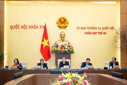 Tạo cơ sở pháp lý cho việc sắp xếp, tổ chức bộ máy nhà nước Tạo cơ sở pháp lý cho việc sắp xếp, tổ chức bộ máy nhà nước