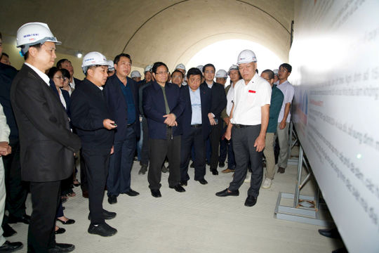 Thủ tướng hoan nghênh Đèo Cả có nhiều giải pháp đẩy nhanh tiến độ dự án Quảng Ngãi - Hoài Nhơn Thủ tướng hoan nghênh Đèo Cả có nhiều giải pháp đẩy nhanh tiến độ dự án Quảng Ngãi - Hoài Nhơn