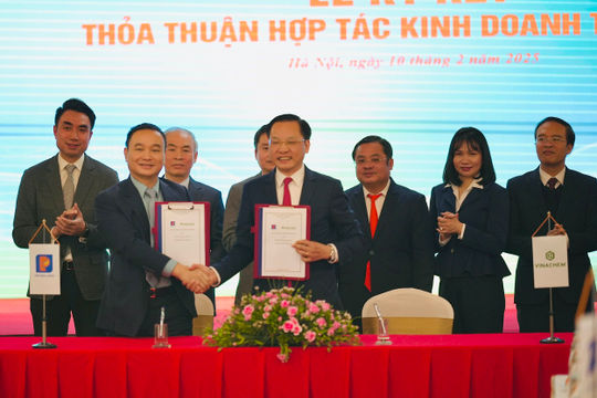 Vinachem, Petrolimex và VNPT ký kết thỏa thuận hợp tác chiến lược Vinachem, Petrolimex và VNPT ký kết thỏa thuận hợp tác chiến lược