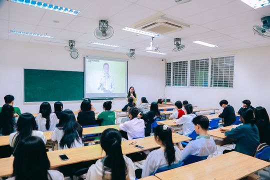 Sẽ đánh giá các trung tâm kiểm định chất lượng giáo dục đến chu kỳ 5 năm Sẽ đánh giá các trung tâm kiểm định chất lượng giáo dục đến chu kỳ 5 năm