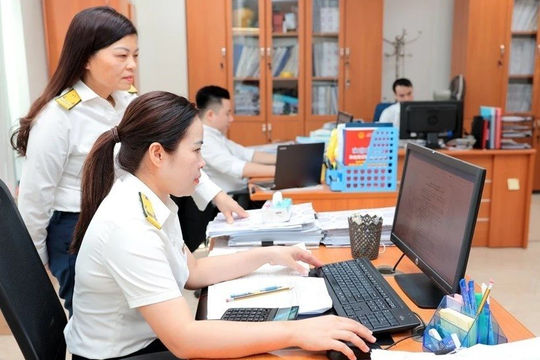 Số định danh cá nhân thay mã số thuế giúp giảm phiền hà cho người dân và chống gian lận thuế  Số định danh cá nhân thay mã số thuế giúp giảm phiền hà cho người dân và chống gian lận thuế