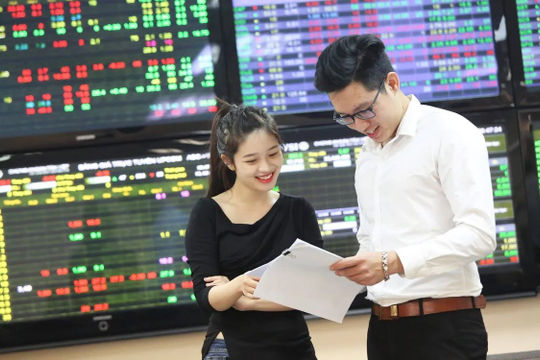 Thị trường vốn Việt Nam đang “chớm nở” Thị trường vốn Việt Nam đang “chớm nở”