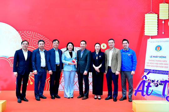 Gần 50.000ml máu được hiến tặng tại Ngày hội hiến máu tình nguyện "Giọt hồng - Giọt yêu thương"