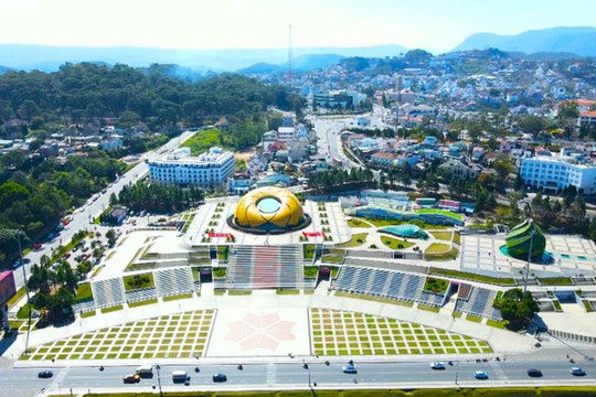 Lâm Đồng: Thu ngân sách đầu năm 2025 có những khởi sắc Lâm Đồng: Thu ngân sách đầu năm 2025 có những khởi sắc