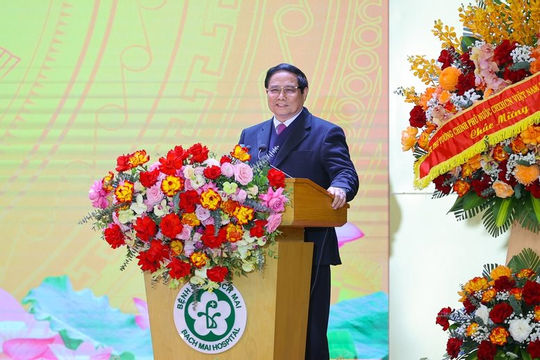 Bệnh viện Bạch Mai là niềm tự hào của y học Việt Nam, là "pháo đài" trong chiến tranh và hòa bình