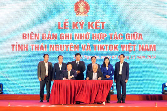 Thái Nguyên: Thúc đẩy chuyển đổi số, kiến tạo môi trường đầu tư hấp dẫn Thái Nguyên: Thúc đẩy chuyển đổi số, kiến tạo môi trường đầu tư hấp dẫn
