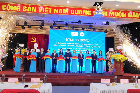 Bệnh viện Than - Khoáng sản hợp tác với Bệnh viện Đại học Y Hà Nội khai trương phòng khám tim mạch 