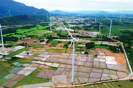 Giải pháp vượt thách thức cạn kiệt tài nguyên, ô nhiễm môi trường và biến đổi khí hậu