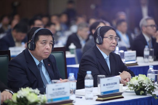 Việt Nam nỗ lực xoay chuyển tình thế, chuyển đổi trạng thái về trí tuệ nhân tạo, bán dẫn