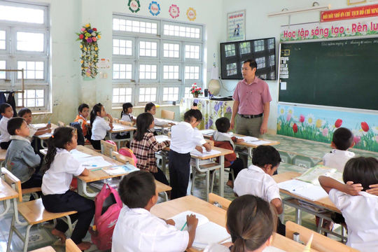 Thấy gì sau 1 tháng triển khai quy định về dạy thêm, học thêm?