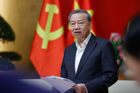 Tổng Bí thư Tô Lâm: Nếu Báo cáo Chính trị là ngọn đuốc soi đường thì Báo cáo Kinh tế - xã hội phải là cẩm nang hành động